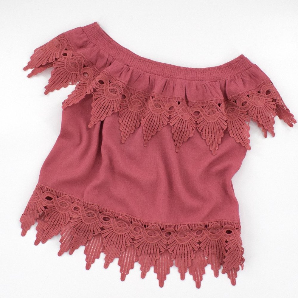 Love University Off the Shoulder Top L (Jr) NWT